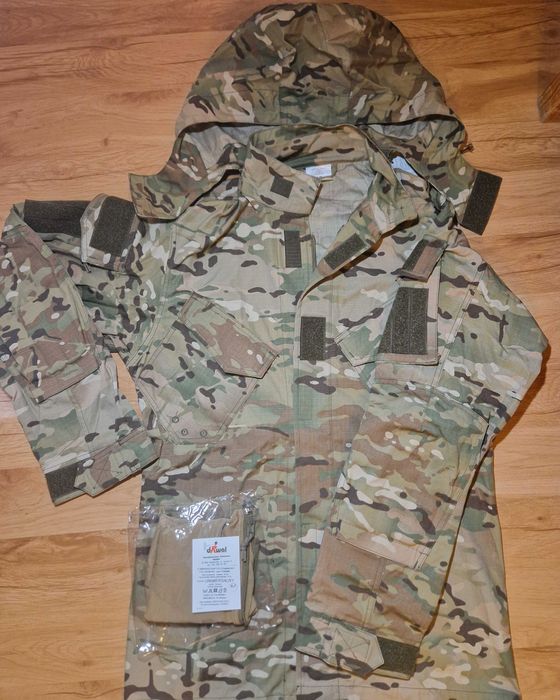 Bluza kombinezonu ćwiczebnego w kamuflażu 117/DKWS +kominiarko- kaptur