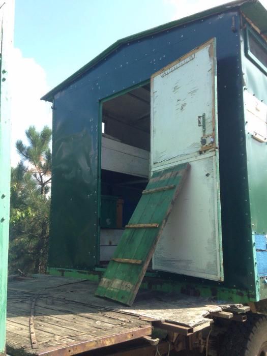 Продам пчёлопавильен