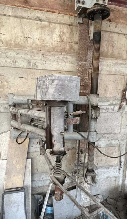 Szlifierka-polerka kolanowa sprawna