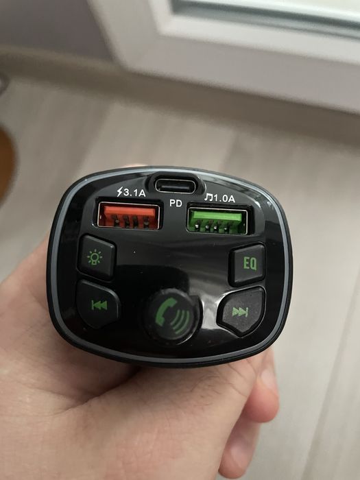 Fm модулятор с bluetooth 5.0 +зарядное 2 порта