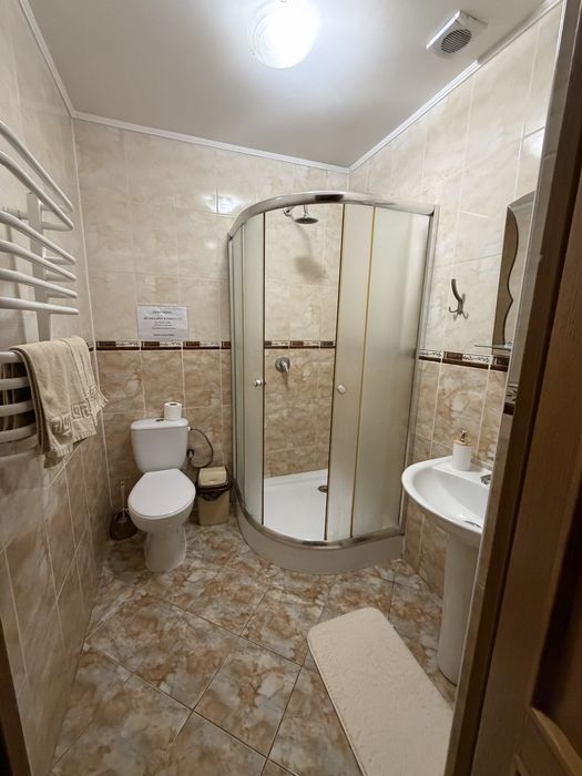 Міні готель VIVA. Кімнати подобово Берегове біля термальних басейнів