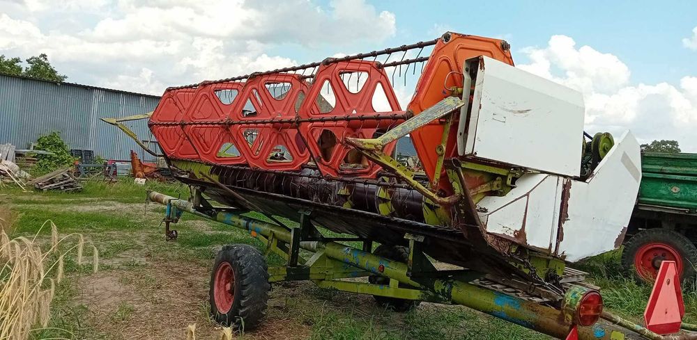 Kombajn zbożowy Claas Dominator 108