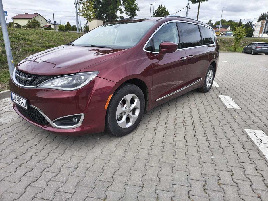 Chrysler Pacifica