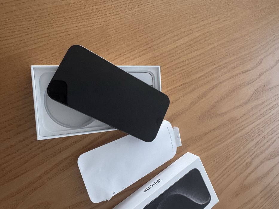 Iphone 15 Pro  como novo