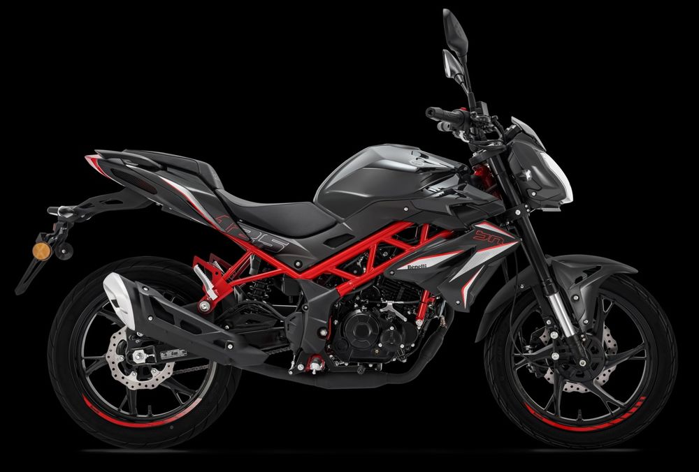 Benelli BN 125cc- Ano 2021