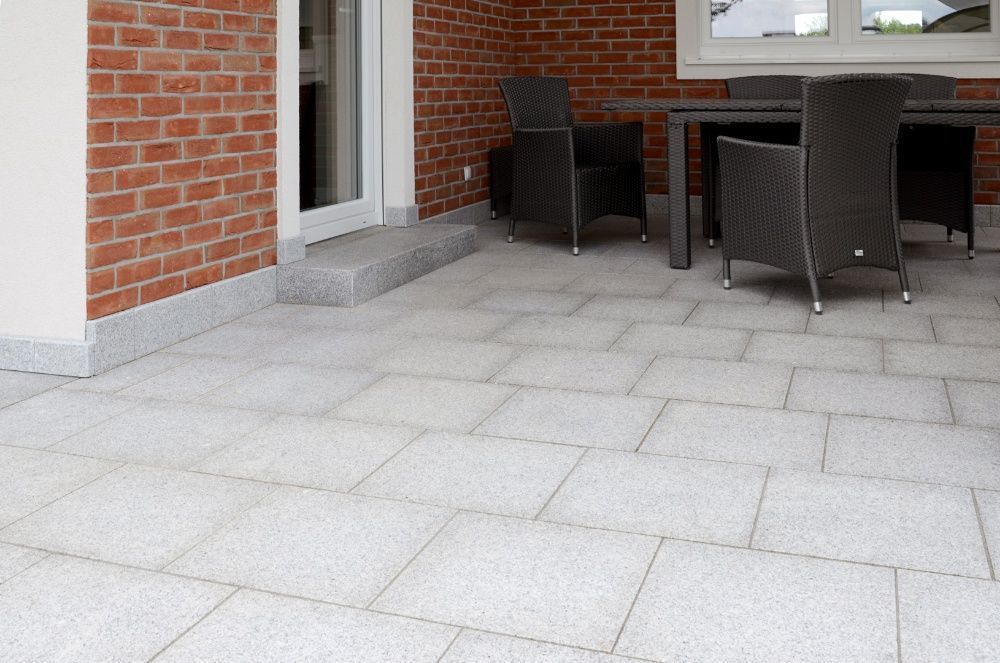 Szary Granit 60x60 Płyty Granitowe Taras  płomień granity jak Strzegom