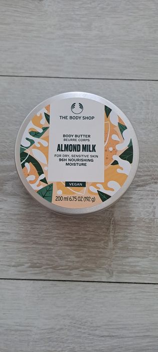 Wegańskie masło do ciała ALMOND MILK