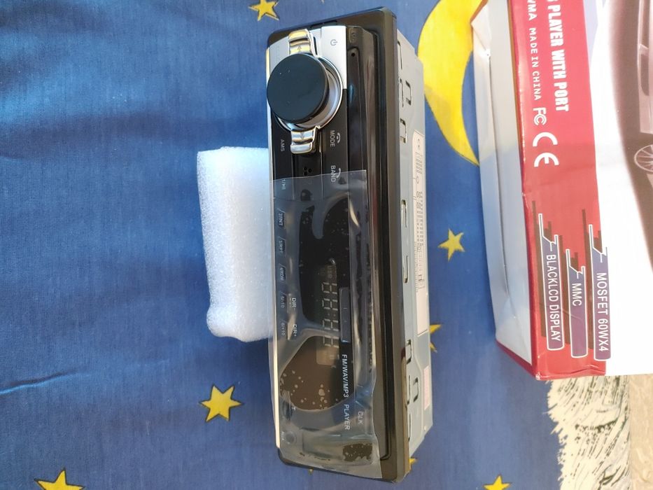 Бюджетна автомагнитола з USB,MP3,блютуз та пульт