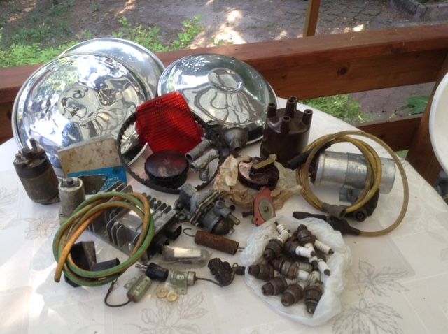 Akcesoria do dawnych samochodów PRL