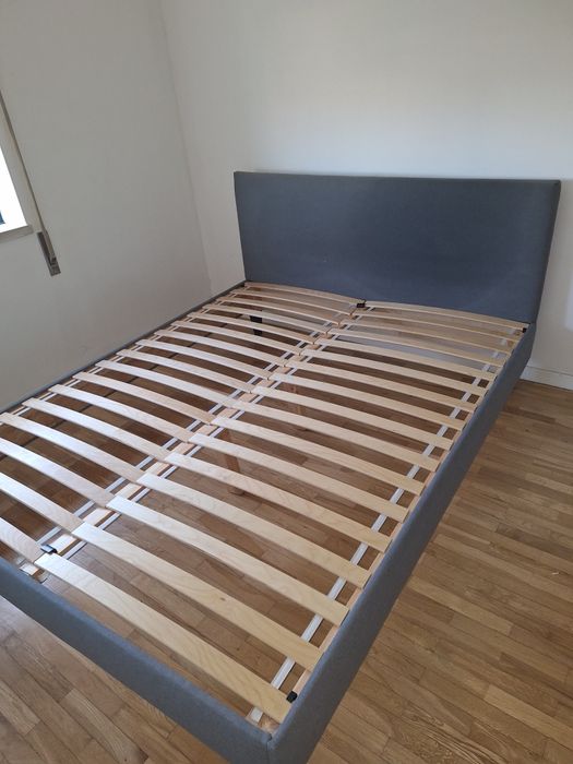 Cama casal ,cabeceira tecido