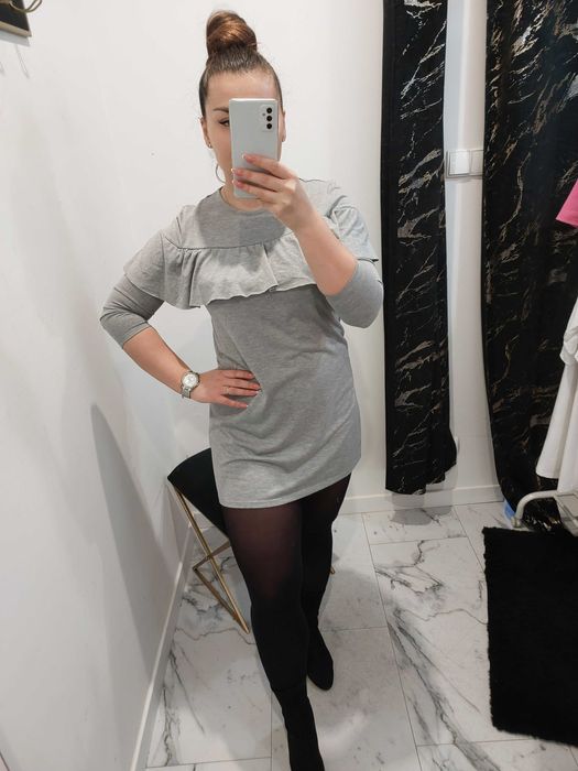 szara sukienka mohito falbanka codzienna 36