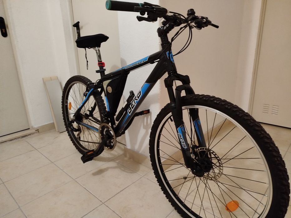 Bicicleta BTT trial
