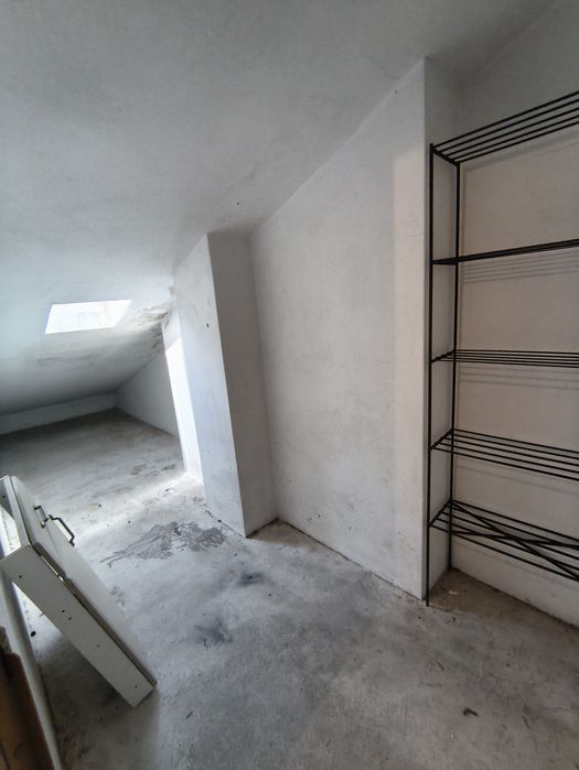 Apartamento T1 para Arrendamento – Meadela (Praça João Paulo II)