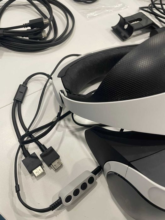 PlayStation VR + Camera + Controladores de Movimento + Jogos VR