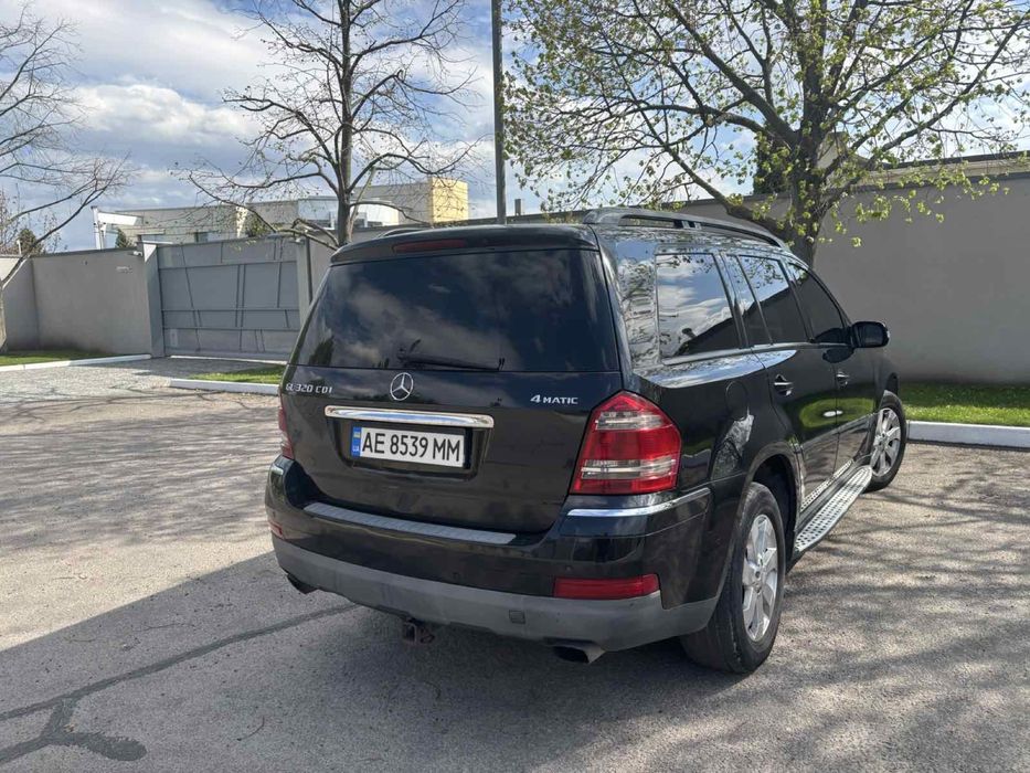 Мерседе GL 3.2 дізель