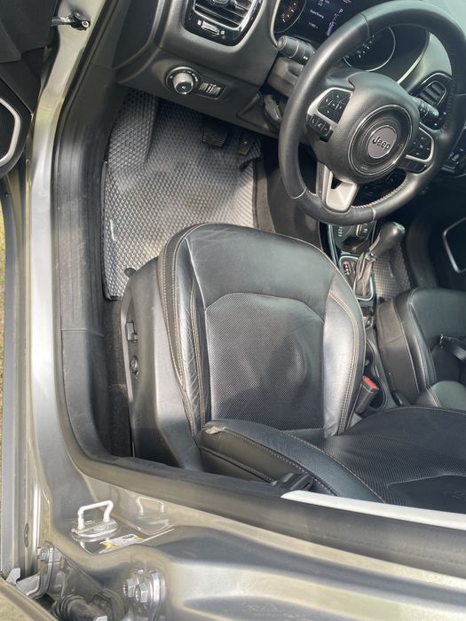 Автомобіль Jeep Compass 2018 2.4 бензин