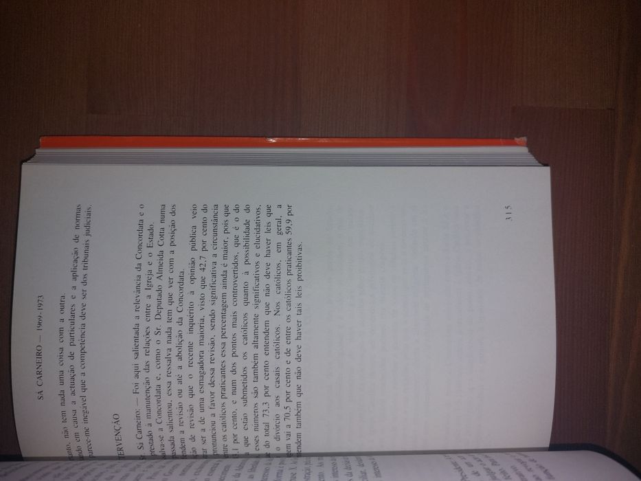 L " Textos 1ª Volume Francisco Sá Carneiro " (Bom estado)