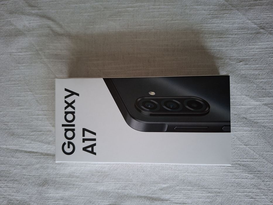 Telefon  SAMSUNG  Galaxy A17 nowy! Sprzedam 4GB