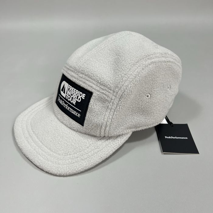 Флісова кепка пятипанелька peak performance fwt fleece cap (freeride world tour)