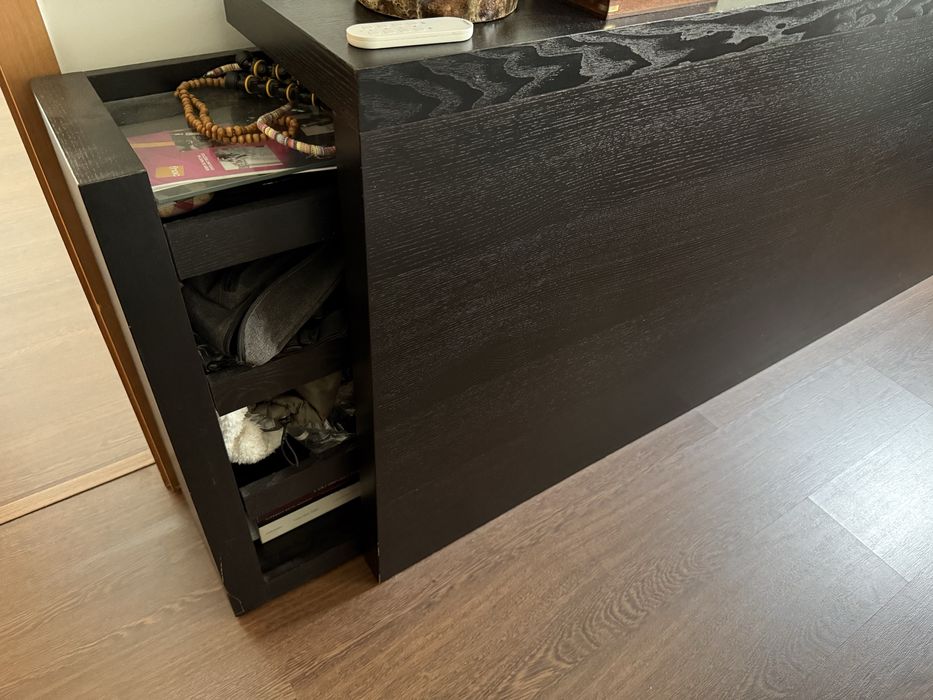 Ikea cabeceira de cama com arrumação
