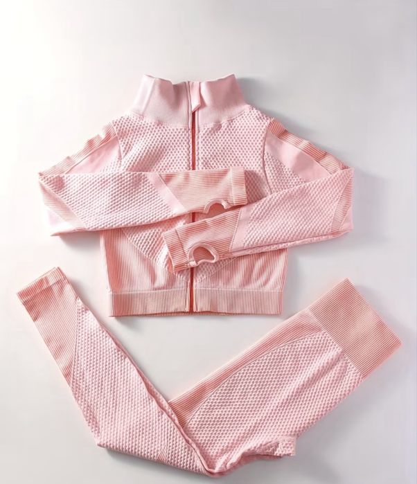 Костюм для тренувань , розмір S