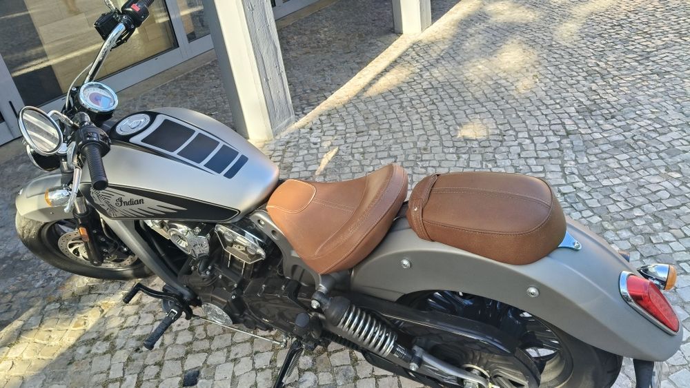 Indian Scout apenas 8 mil km