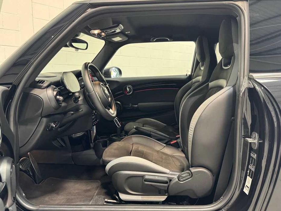 Vendo Mini John Cooper Works  2022