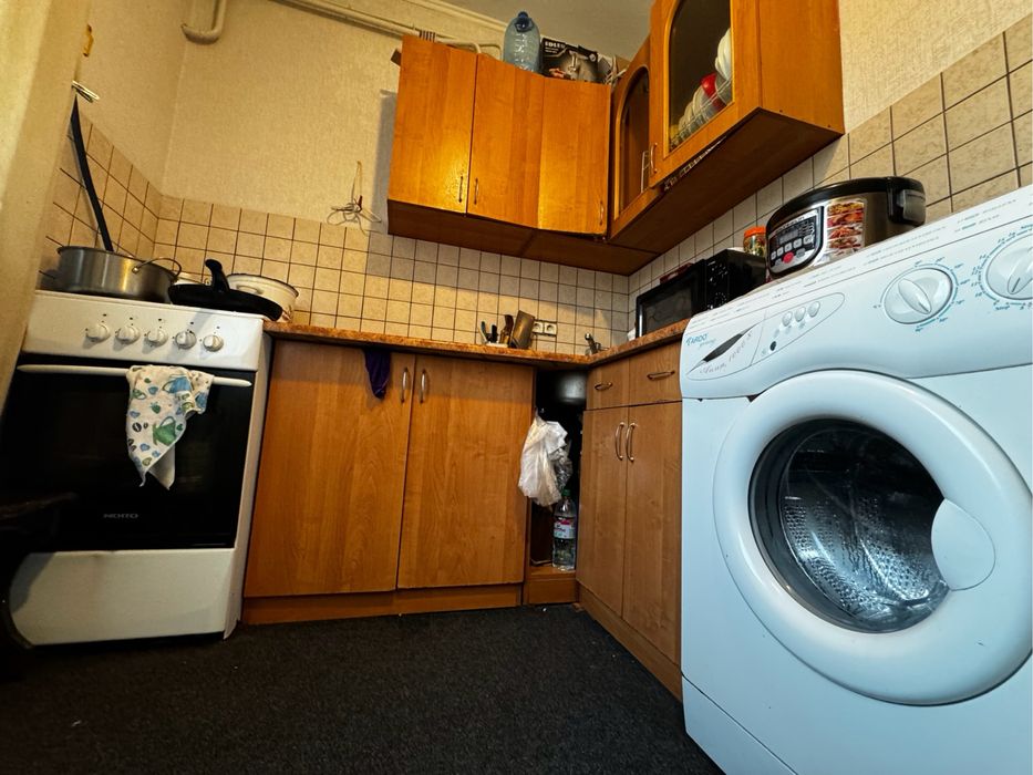 Двокімнатна квартира в центрі Бородянки, Фасад можна під бізнес!!