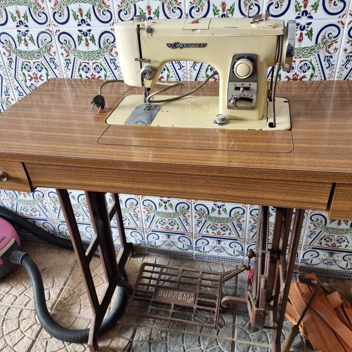 Máquina de Costura