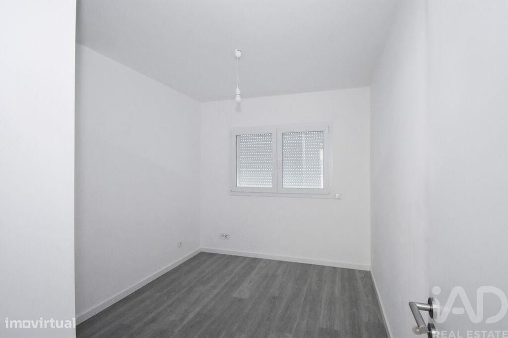 Apartamento T2 em Miranda do Corvo de 52 m2