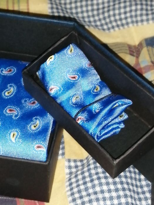 Conjunto novo em Caixa da Cristian Lay