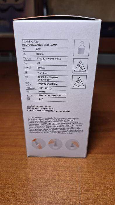 Лампа  LEDVANCE c аккумулятором.A60W. 8W/806 Lm..230V. E27.2700 K.