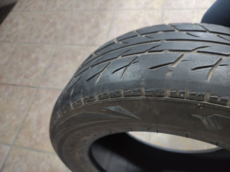 Pneu da marca Kormoran 205/60 R15 91V