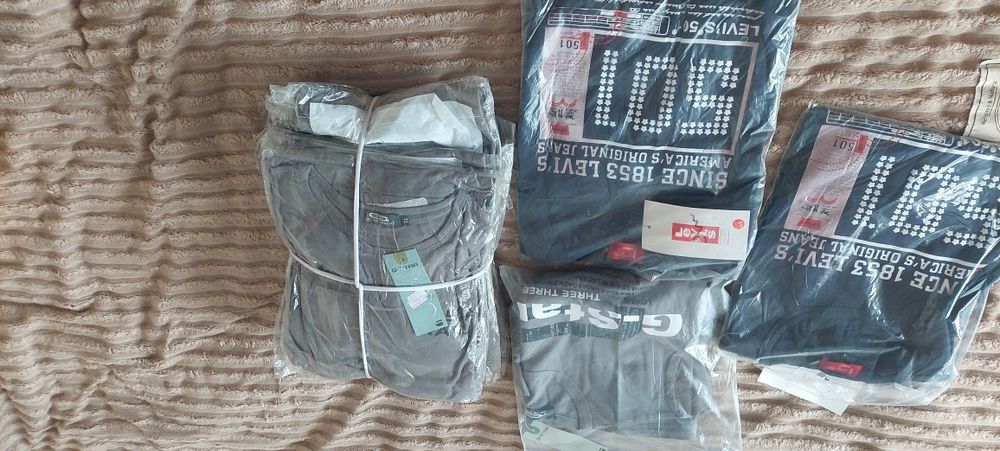 Продам новая футболка с рукавом Лонгслив