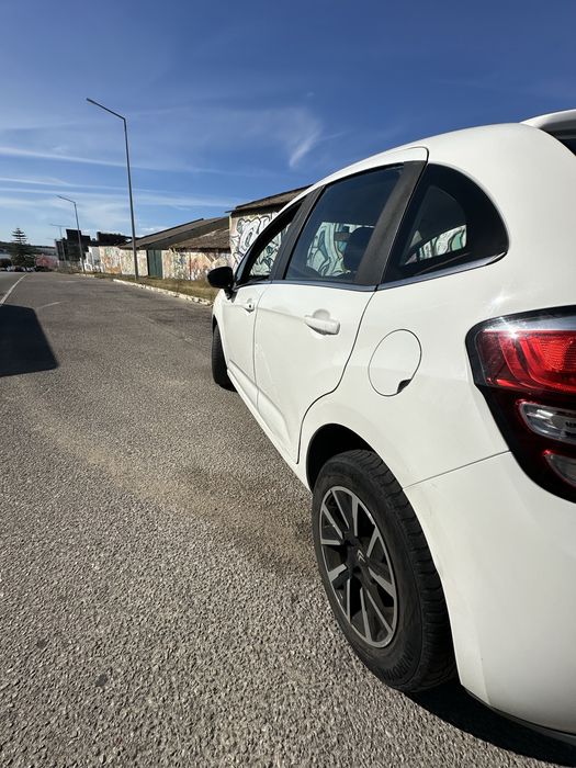 Citroen C3 1.6 HDi 2016 | 168.000 km | AC | Muito económico