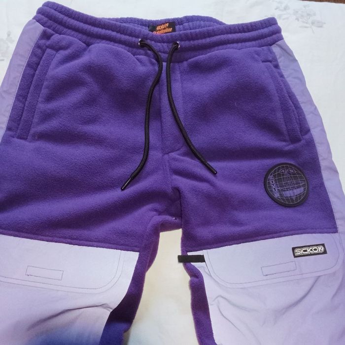 Штани на флісі Pull and bear,з рефлективним покриттям.