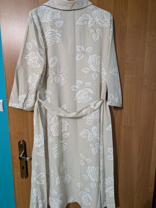 Koszulowa sukienka rozmiar 42