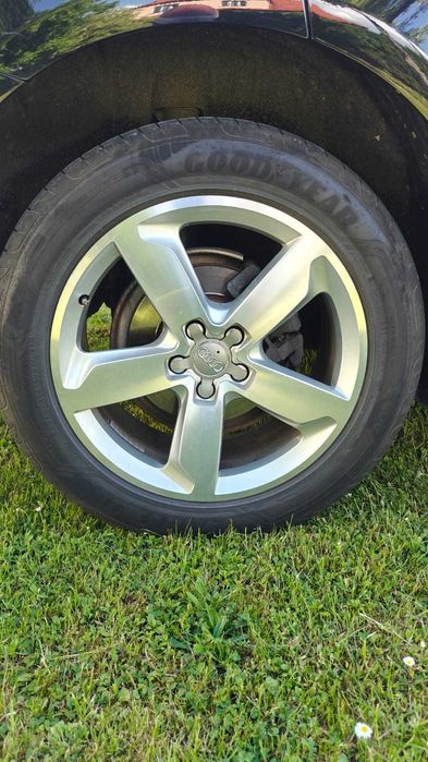 AUDI Q5 2.0 TDI Quatro