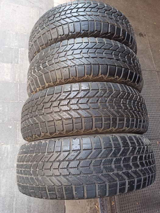 Зимняя резина 225/60 R16 Firestone Winterforce