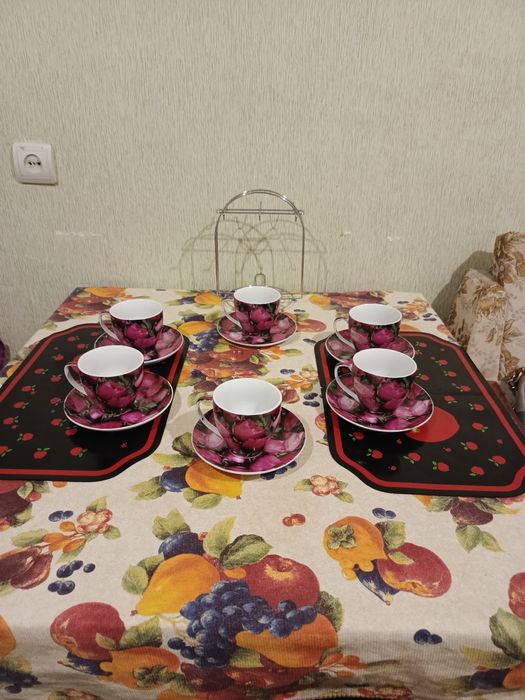 Чайный сервиз S&T "Розы" из 13 предметов на 6 человек