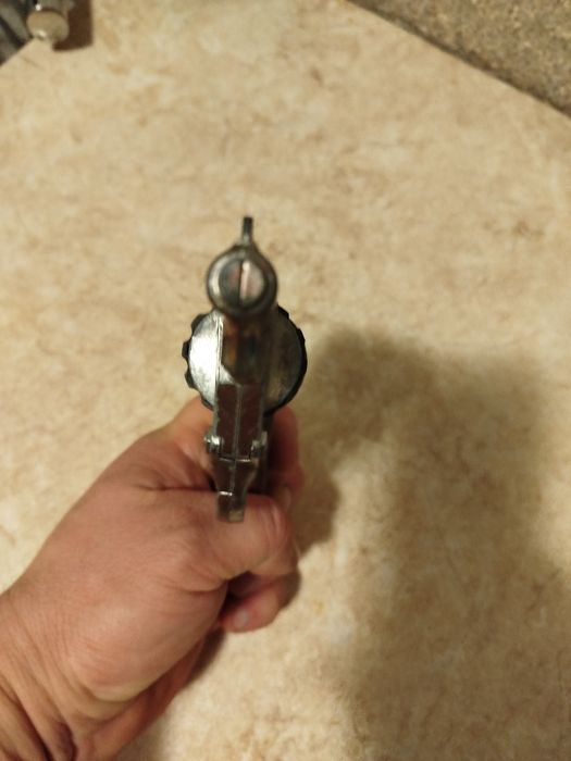 Детский револьвер на пистонах. Испания.