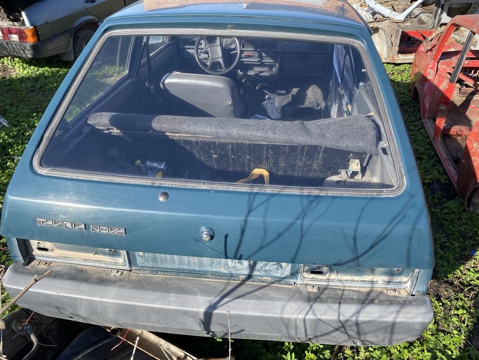 Ляда кришка багажніка Таврія заз