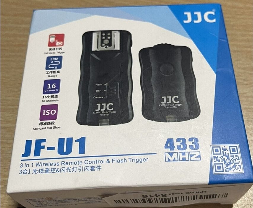 Радіосинхронізатор для накамерних та студійних спалахів