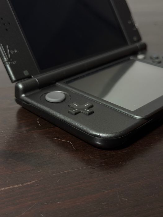 New Nintendo 3DS XL Czarna – Oryginalna | W pełni sprawna