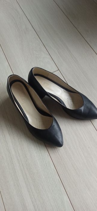 Buty czarne rozmiar 38