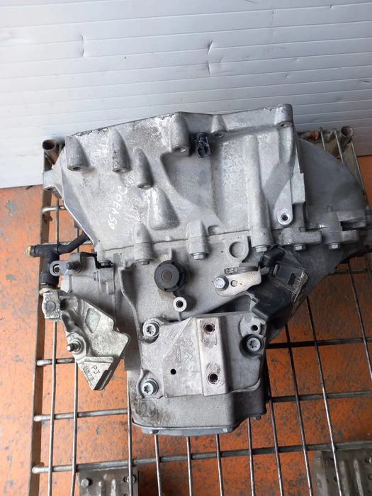 Caixa de Velocidades Peugeot 2008/5008 1.6 BlueHDi Ref: 20EA59