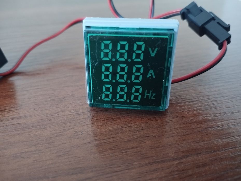Цифровий вольтметр,амперметр,герцметр