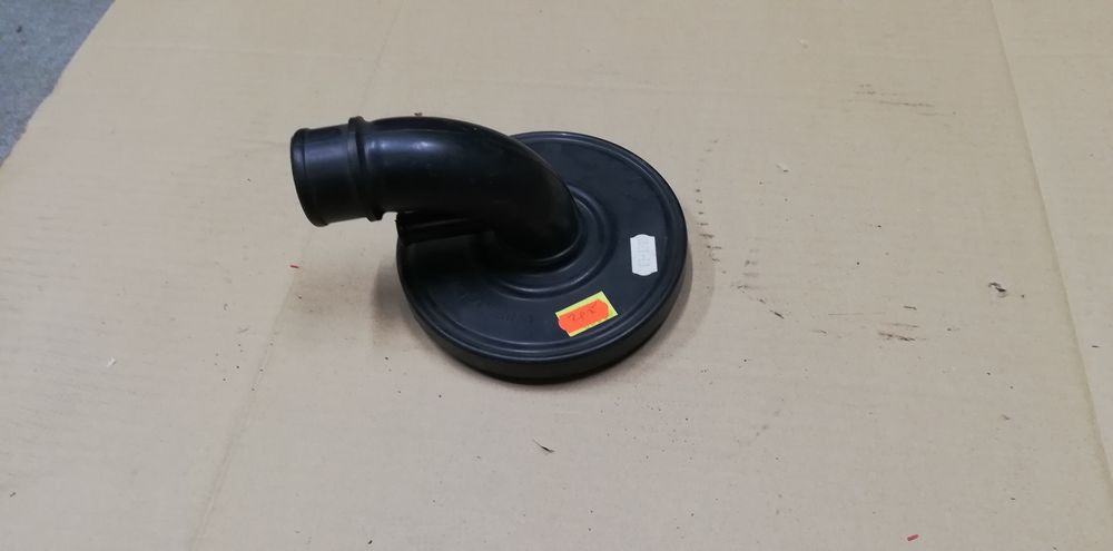 Fiat 126p pokrywa filtra powietrza nowa