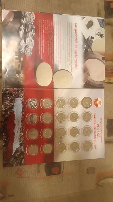 Oficjalna kolekcja medali Polska gwiazdy reprezentacji 2002