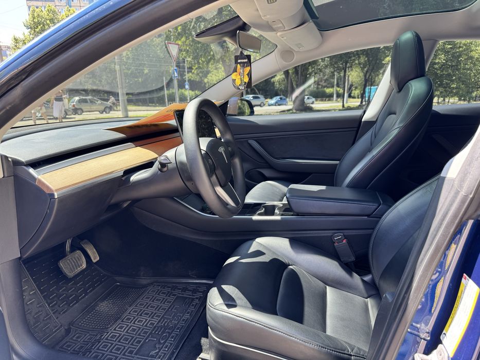 Tesla Model 3 Dual Motor  (без першого внеску)Твоє Авто Кривий Ріг